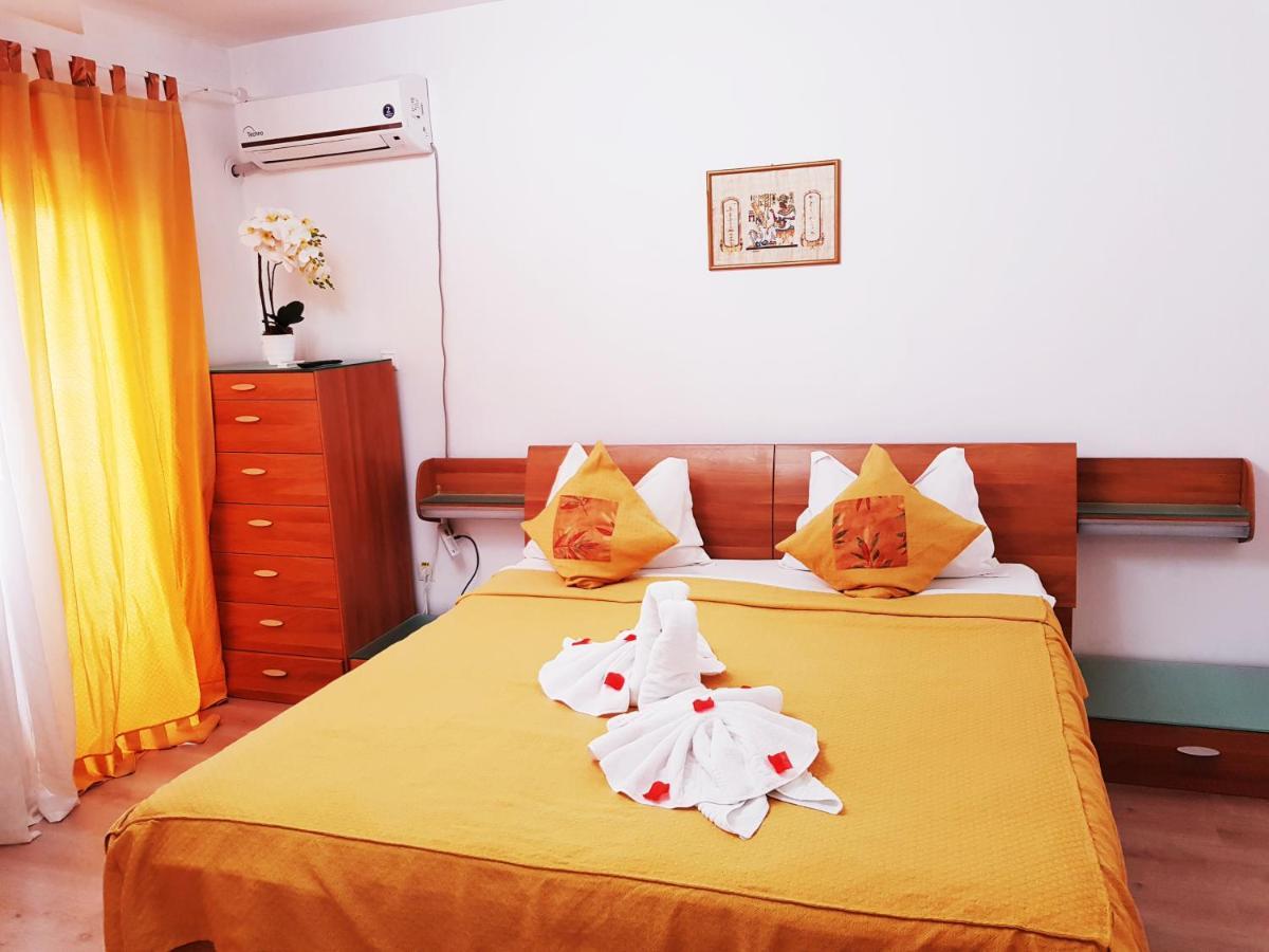 Pensiunea Red Rose Apartments Timişoara Exterior foto
